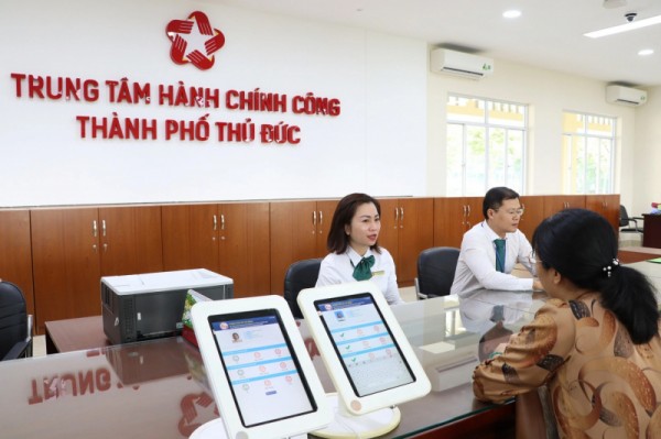 TP Hồ Chí Minh dừng tiếp nhận hồ sơ tại trụ sở, ngành từ ngày 27/12